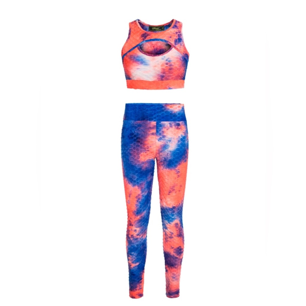 TIE-DYE WOMEN’S PRINT CUT OUT HONEYCOMB CROP TANK AND RUCHED LEGGINGS SET
